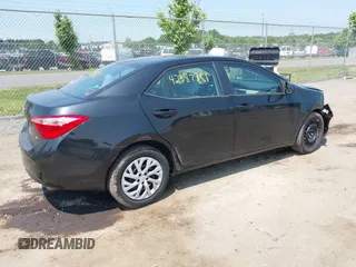2018 Toyota Corolla L with VIN 2T1BURHE6JC041032, listed as a IAAI auction lot 42387981 with 48,094 mi miles and . Bid and sale history available at DreamBid. Image 4.