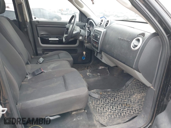 2008 Mitsubishi Raider LS z VIN 1Z7HC28K18S588457, wystawiony jako IAAI lot #41597701 z przebiegiem 155 343 mil mil oraz . Historia ofert i sprzedaży dostępna na DreamBid. Obrazek 5.