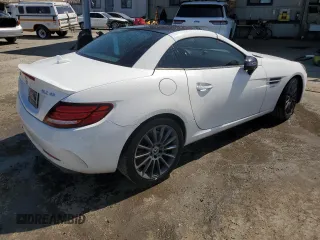 2017 Mercedes-Benz SLC 43 AMG с VIN WDDPK6GA6HF138506, выставлен на аукционе Copart как лот 51018305 с пробегом 96 656 миль миль и Списание • Salvage title. История ставок и продаж доступна на DreamBid. Изображение 3.
