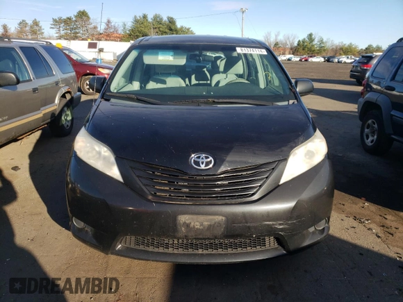 2011 Toyota Sienna with VIN 5TDZK3DC4BS052092, listed as a Copart auction lot 81374114 with 268,590 mi miles and Clean Title. Bid and sale history available at carsss.com. Image 5.