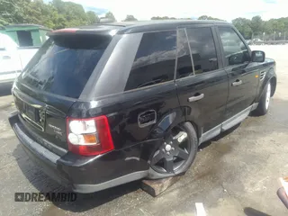 2006 Land Rover Range Rover Sport HSE with VIN SALSF25436A978101, listed as a IAAI auction lot 37261680 with 224,780 mi miles and . Bid and sale history available at DreamBid. Image 4.
