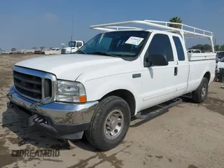 2003 Ford F-250 XL z VIN 3FTNX20LX3MB20798, wystawiony jako IAAI lot #42304074 z przebiegiem 274 238 mil mil oraz . Historia ofert i sprzedaży dostępna na DreamBid. Obrazek 22.