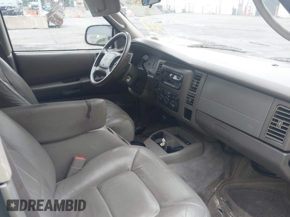 2003 Dodge Durango SLT with VIN 1D4HS48N13F543401, listed as a IAAI auction lot 42191488 with 280,092 mi miles and . Bid and sale history available at DreamBid. Image 5.