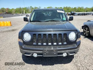 2014 Jeep Patriot Latitude with VIN 1C4NJRFB8ED803414, listed as a Copart auction lot 55067475 with 152,212 mi miles and Clean Title. Bid and sale history available at carsss.com. Image 5.