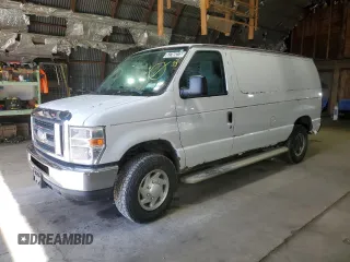 2014 Ford Econoline Cargo Commercial with VIN 1FTNE2EW6EDA20317, listed as a Copart auction lot 52769315 with 333,250 mi miles and Clean Title. Bid and sale history available at carsss.com. Image 1.