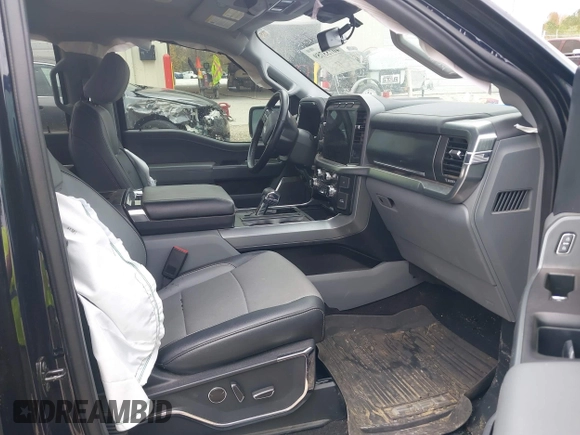 2021 Ford F-150 XL with VIN 1FTFW1E51MFD03486, listed as a IAAI auction lot 40733759 with 66,537 mi miles and . Bid and sale history available at DreamBid. Image 5.