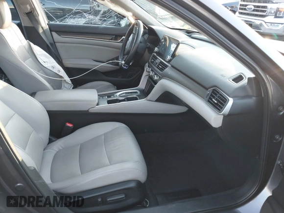 2018 Honda Accord Touring z VIN 1HGCV3F90JA004424, wystawiony jako IAAI lot #41426163 z przebiegiem 108 619 mil mil oraz . Historia ofert i sprzedaży dostępna na DreamBid. Obrazek 5.