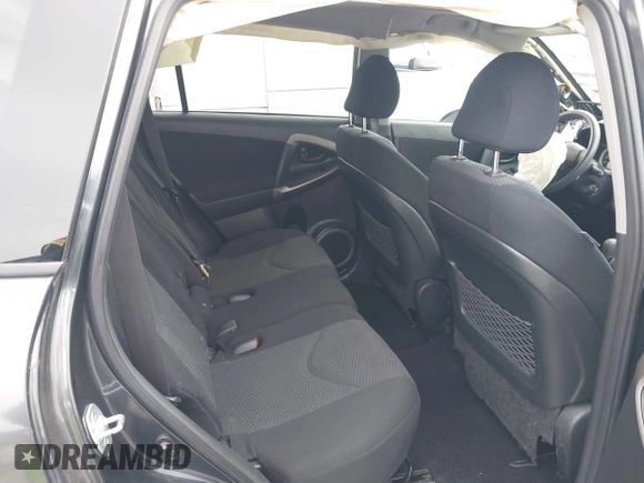 2006 Toyota RAV4 Sport with VIN JTMBK32V266009852, listed as a IAAI auction lot 41664566 with 176,515 mi miles. Bid and sale history available at carsss.com. Image 8.