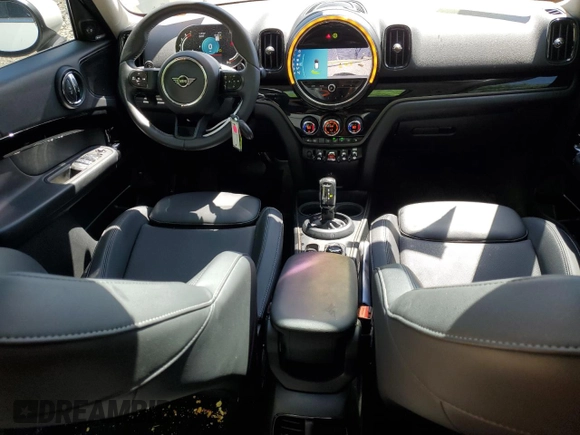 2023 MINI Countryman Cooper S with VIN WMZ83BR0XP3P91056, listed as a Copart auction lot 54699605 with 22,049 mi miles and Salvage title. Bid and sale history available at DreamBid. Image 8.