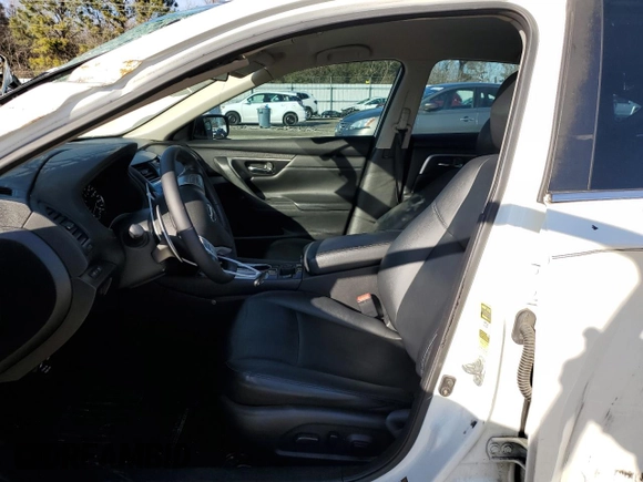 2018 Nissan Altima SR with VIN 1N4AL3APXJC262350, listed as a Copart auction lot 42530795 with 173,015 mi miles and Salvage Title. Bid and sale history available at carsss.com. Image 7.