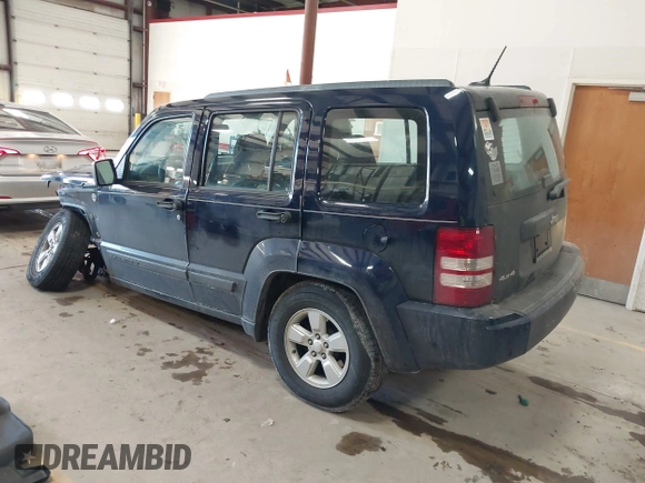2012 Jeep Liberty Sport z VIN 1C4PJMAK9CW158308, wystawiony jako IAAI lot #41665502 z przebiegiem 125 595 mil mil oraz . Historia ofert i sprzedaży dostępna na DreamBid. Obrazek 3.
