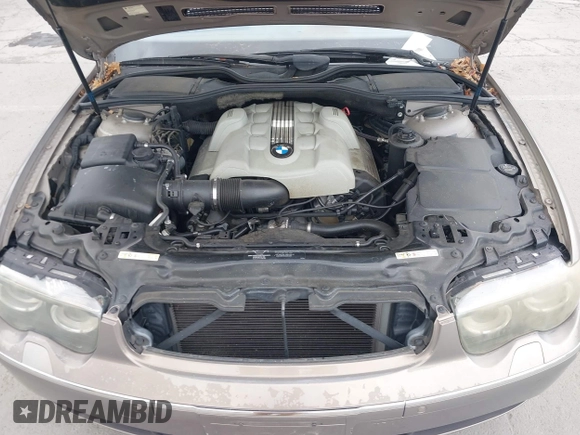 2004 BMW 7 Series 745Li с VIN WBAGN63494DS45716, выставлен на аукционе IAAI как лот 41906522 с пробегом 127 292 миль миль и . История ставок и продаж доступна на DreamBid. Изображение 10.