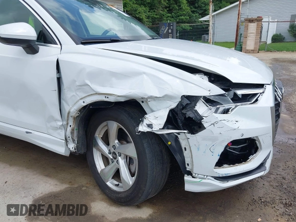 2022 Audi Q3 Premium Plus with VIN WA1BUCF36N1138119, listed as a IAAI auction lot 42536021 with 25,797 mi miles and . Bid and sale history available at DreamBid. Image 6.