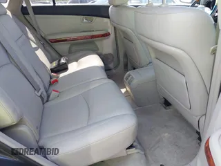 2007 Lexus RX with VIN 2T2GK31U07C021695, listed as a IAAI auction lot 42032252 with 146,023 mi miles. Bid and sale history available at carsss.com. Image 8.