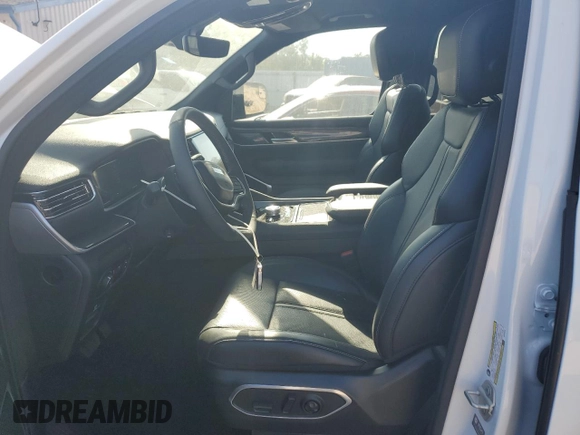 2024 Jeep Wagoneer with VIN 1C4SJSAP2RS145359, listed as a Copart auction lot 58918375 with 7,611 mi miles and Salvage title. Bid and sale history available at DreamBid. Image 7.