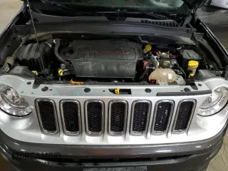 2017 Jeep Renegade Limited z VIN ZACCJBDB7HPE78018, wystawiony jako Copart lot #58027535 z przebiegiem 133 145 mil mil oraz Szkoda całkowita • Salvage title. Historia ofert i sprzedaży dostępna na DreamBid. Obrazek 12.