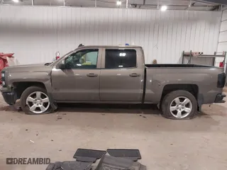 2015 Chevrolet Silverado 1500 LT with VIN 3GCUKREC3FG526470, listed as a IAAI auction lot 41242998 with 131,381 mi miles. Bid and sale history available at carsss.com. Image 14.