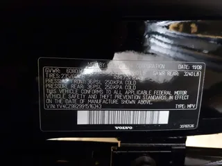 2009 Volvo XC90 I6 with VIN YV4CZ982991516343, listed as a IAAI auction lot 41789237 with 176,501 mi miles. Bid and sale history available at carsss.com. Image 9.