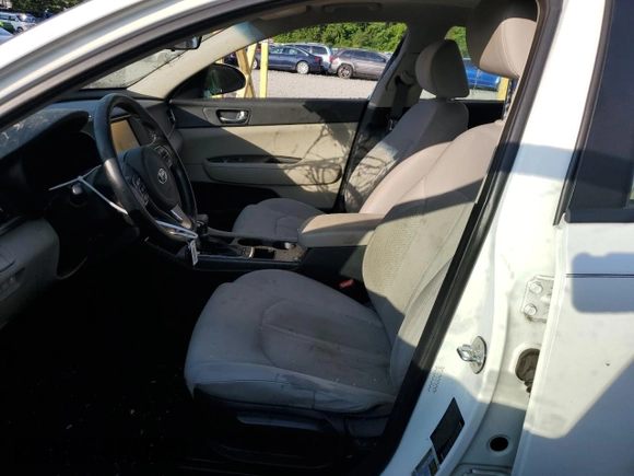 2017 Kia Optima Hybrid with VIN KNAGT4LEXH5009577, listed as a Copart auction lot 63795874 with 185,976 mi miles and Salvage Title. Bid and sale history available at carsss.com. Image 7.