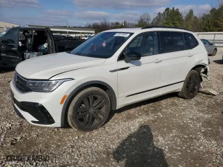 2022 Volkswagen Tiguan SE R-Line Black with VIN 3VVCB7AX8NM132084, listed as a Copart auction lot 45324885 with 36,546 mi miles and Salvage Title. Bid and sale history available at carsss.com. Image 1.