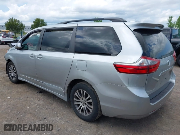 2020 Toyota Sienna XLE Auto Access Seat с VIN 5TDYZ3DC9LS080706, выставлен на аукционе IAAI как лот 42526502 с пробегом 43 016 миль миль и . История ставок и продаж доступна на DreamBid. Изображение 3.