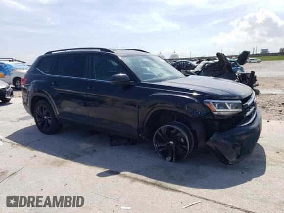 2021 Volkswagen Atlas SE with VIN 1V2WR2CA2MC575199, listed as a Copart auction lot 54933665 with 101,709 mi miles and Salvage title. Bid and sale history available at DreamBid. Image 4.