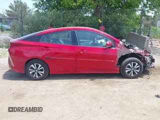 2017 Toyota Prius Plus z VIN JTDKARFP9H3022524, wystawiony jako IAAI lot #42527901 z przebiegiem 44 809 mil mil oraz . Historia ofert i sprzedaży dostępna na DreamBid. Obrazek 14.