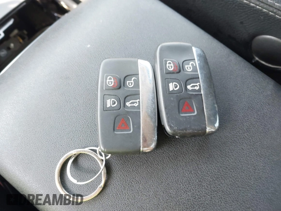 2015 Land Rover LR4 HSE с VIN SALAG2V60FA759297, выставлен на аукционе IAAI как лот 42128974 с пробегом 162 058 миль миль и . История ставок и продаж доступна на DreamBid. Изображение 11.