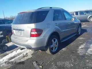 2008 Mercedes-Benz M 320 CDI with VIN 4JGBB22EX8A350132, listed as a IAAI auction lot 41245430 with 323,104 mi miles and . Bid and sale history available at DreamBid. Image 4.