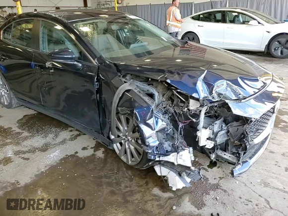 2020 Mazda 3 Preferred with VIN JM1BPBDM3L1170929, listed as a Copart auction lot 56252055 with 55,997 mi miles and Salvage title. Bid and sale history available at DreamBid. Image 13.