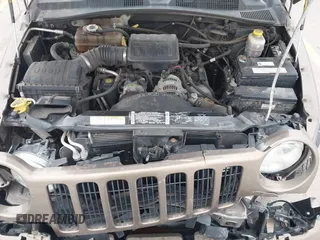 2002 Jeep Liberty Limited with VIN 1J8GL58K02W223852, listed as a IAAI auction lot 41966846 with 101,775 mi miles and . Bid and sale history available at carsss.com. Image 10.
