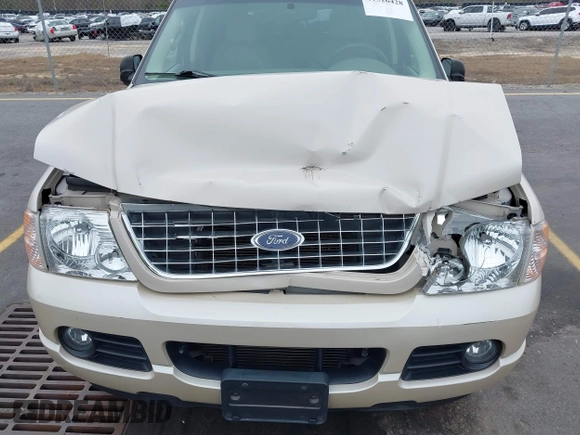 2005 Ford Explorer Limited with VIN 1FMDU75K75ZA67055, listed as a IAAI auction lot 41526428 with 128,335 mi miles and . Bid and sale history available at DreamBid. Image 6.