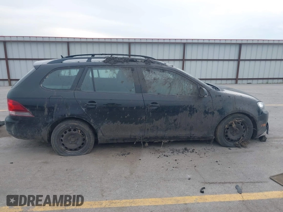 2010 Volkswagen Jetta S with VIN 3VWKZ7AJ8AM679168, listed as a IAAI auction lot 42149100 with 187,152 mi miles and . Bid and sale history available at DreamBid. Image 13.