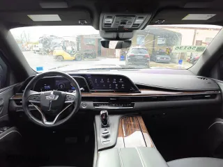 2022 Cadillac Escalade ESV Premium Luxury with VIN 1GYS4KKL2NR134764, listed as a Copart auction lot 53603505 with 30,453 mi miles and Salvage Title. Bid and sale history available at carsss.com. Image 9.
