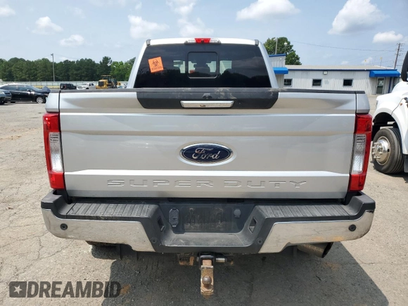 2018 Ford F-250 XL with VIN 1FT7W2BT0JEC53209, listed as a Copart auction lot 58600985 with Not provided miles and Salvage title. Bid and sale history available at DreamBid. Image 6.