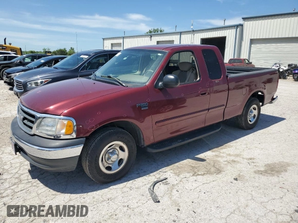 2003 Ford F-150 XL z VIN 1FTRX17L03NA41275, wystawiony jako Copart lot #55125625 z przebiegiem 206 919 mil mil oraz Szkoda całkowita • Salvage title. Historia ofert i sprzedaży dostępna na DreamBid. Obrazek 1.