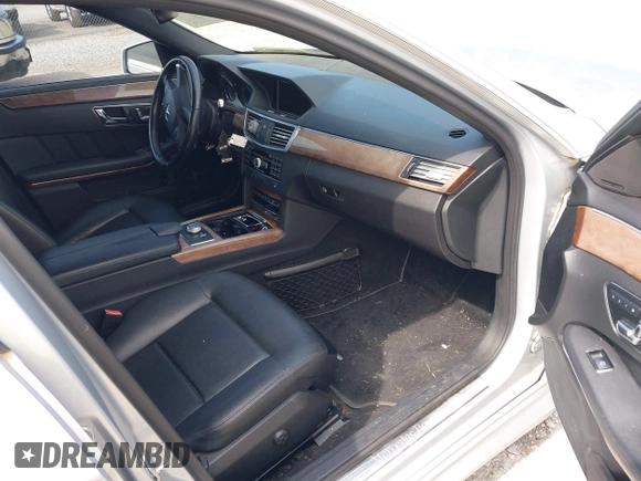 2011 Mercedes-Benz E 350 Luxury with VIN WDDHF8HB8BA482869, listed as a IAAI auction lot 42263938 with 86,310 mi miles and . Bid and sale history available at DreamBid. Image 5.