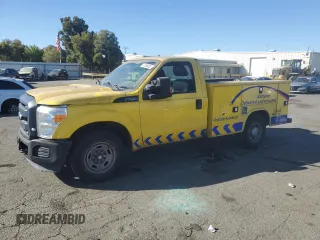 2016 Ford F-250 XL with VIN 1FDBF2A65GEB88500, listed as a Copart auction lot 73358404 with 105,243 mi miles and Clean title. Bid and sale history available at DreamBid. Image 1.