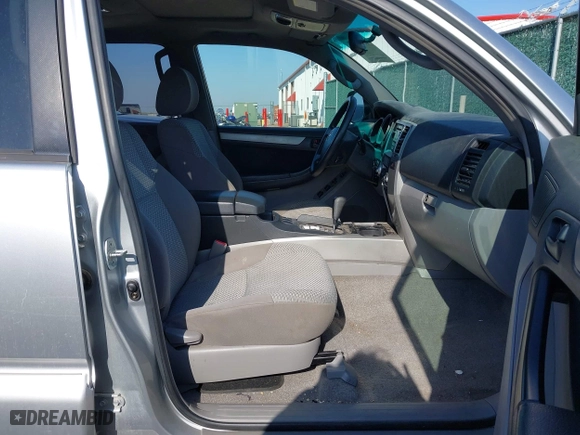 2006 Toyota 4Runner SR5 with VIN JTEBU14R060090797, listed as a IAAI auction lot 41933406 with 192,894 mi miles. Bid and sale history available at carsss.com. Image 5.