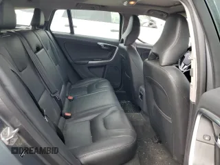 2017 Volvo V60 Premier with VIN YV140MEK4H1336513, listed as a Copart auction lot 88497705 with 89,477 mi miles and Salvage Title. Bid and sale history available at carsss.com. Image 10.