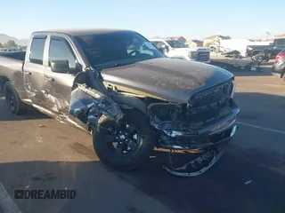 2019 Ram 1500 Classic Tradesman with VIN 1C6RR6FG7KS683916, listed as a IAAI auction lot 41133449 with 94,742 mi miles. Bid and sale history available at carsss.com. Image 6.