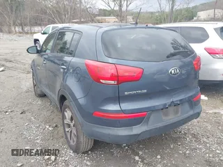 2016 Kia Sportage LX with VIN KNDPBCAC4G7845065, listed as a IAAI auction lot 41718660 with 143,388 mi miles and . Bid and sale history available at carsss.com. Image 3.