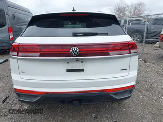 2024 Volkswagen Atlas SE with VIN 1V2KE2CA3RC235187, listed as a IAAI auction lot 42017847 with 12,575 mi miles and . Bid and sale history available at DreamBid. Image 17.