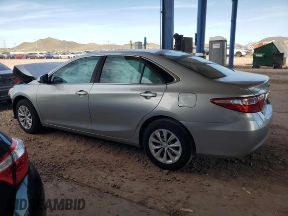 2016 Toyota Camry XLE with VIN 4T1BF1FK1GU569640, listed as a Copart auction lot 50772895 with 165,113 mi miles and Salvage Title. Bid and sale history available at carsss.com. Image 2.