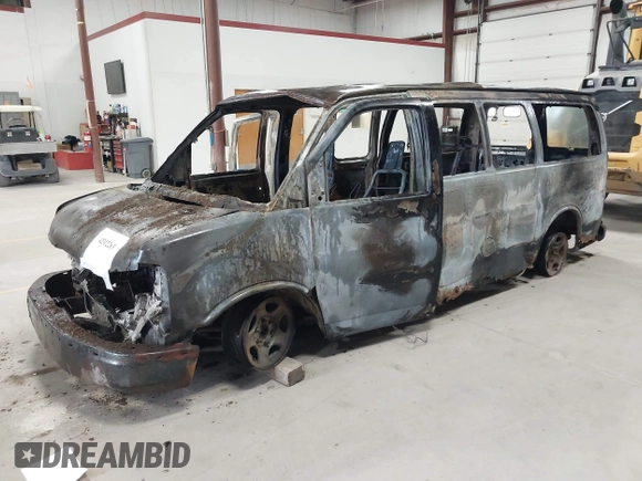 2005 Chevrolet Express Passenger with VIN 1GNFG15T751202874, listed as a IAAI auction lot 42312263 with Not provided miles and . Bid and sale history available at DreamBid. Image 2.