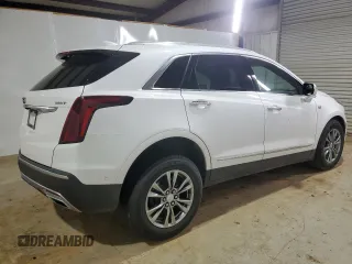 2021 Cadillac XT5 FWD Premium Luxury z VIN 1GYKNCR45MZ115898, wystawiony jako Copart lot #84931364 z przebiegiem 43 960 mil mil oraz Czysty tytuł • Clean title. Historia ofert i sprzedaży dostępna na DreamBid. Obrazek 3.