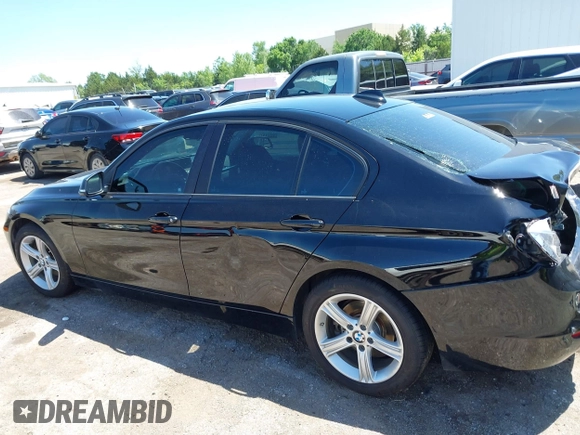 2014 BMW 3 Series 328i с VIN WBA3A5G54ENP32289, выставлен на аукционе IAAI как лот 42316443 с пробегом Не указан миль и . История ставок и продаж доступна на DreamBid. Изображение 14.