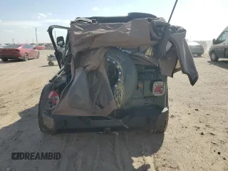 2005 Jeep Wrangler SE with VIN 1J4FA29175P331391, listed as a Copart auction lot 76608824 with 98,268 mi miles and Salvage Title. Bid and sale history available at carsss.com. Image 6.
