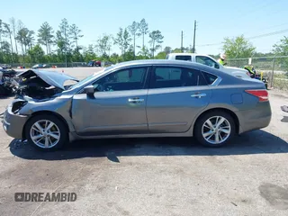 2015 Nissan Altima SV with VIN 1N4AL3AP9FC270351, listed as a IAAI auction lot 42033044 with 165,707 mi miles and . Bid and sale history available at DreamBid. Image 14.