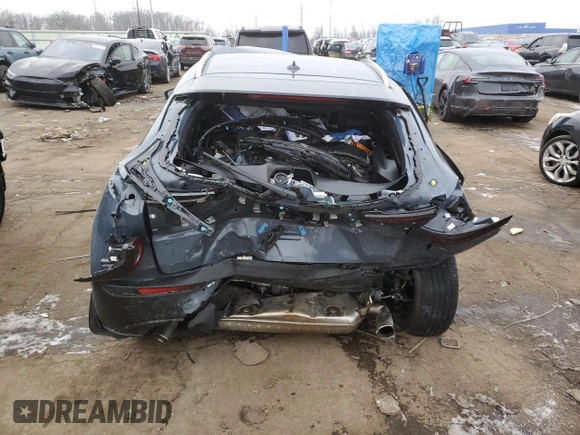 2024 Mazda CX-30 Premium z VIN 3MVDMBDY9RM712503, wystawiony jako Copart lot #44981225 z przebiegiem 3774 mil mil oraz Nie do naprawy • Non repairable. Historia ofert i sprzedaży dostępna na DreamBid. Obrazek 6.